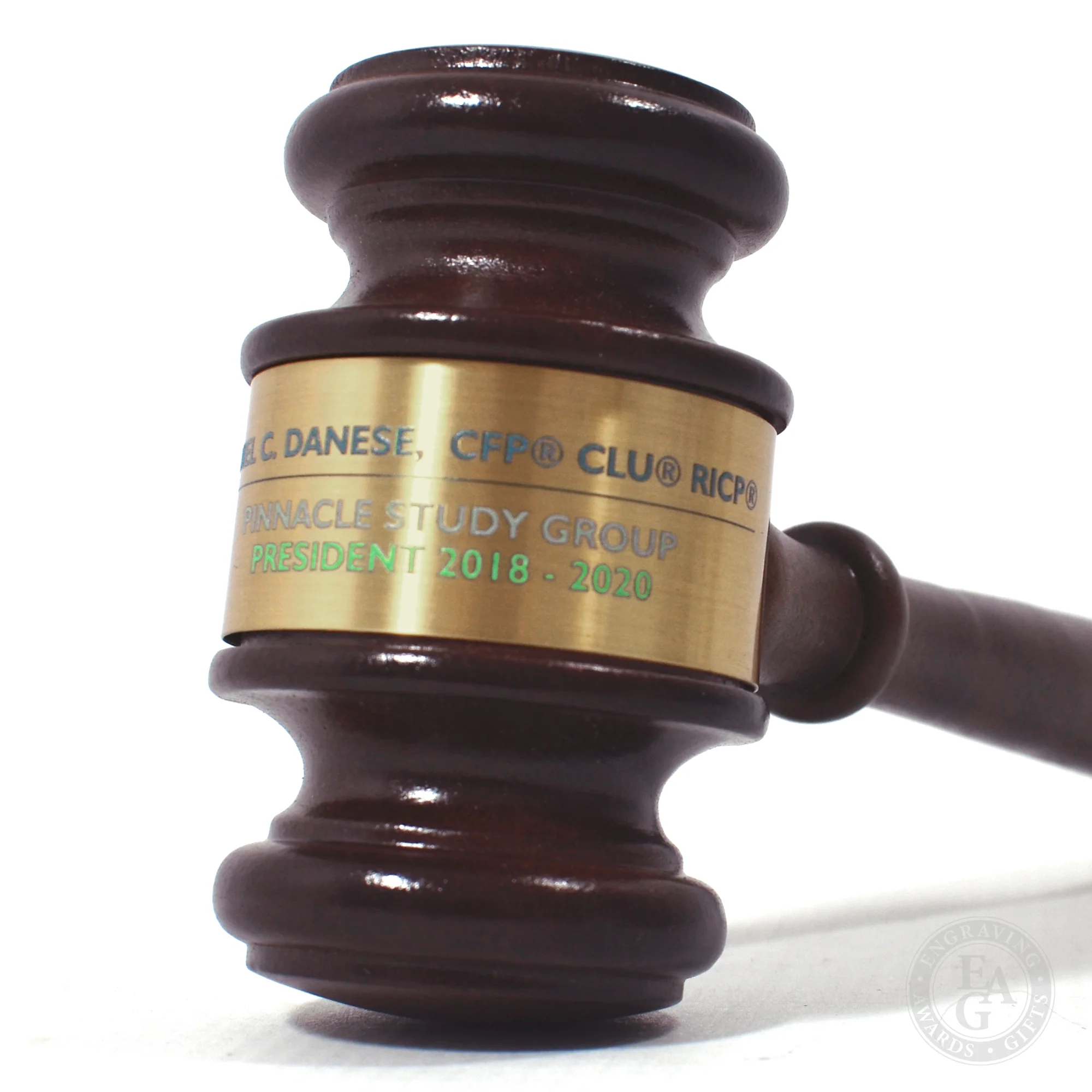 10-1/2" Deluxe Walnut Finish Gavel with Gift Box - Image 7