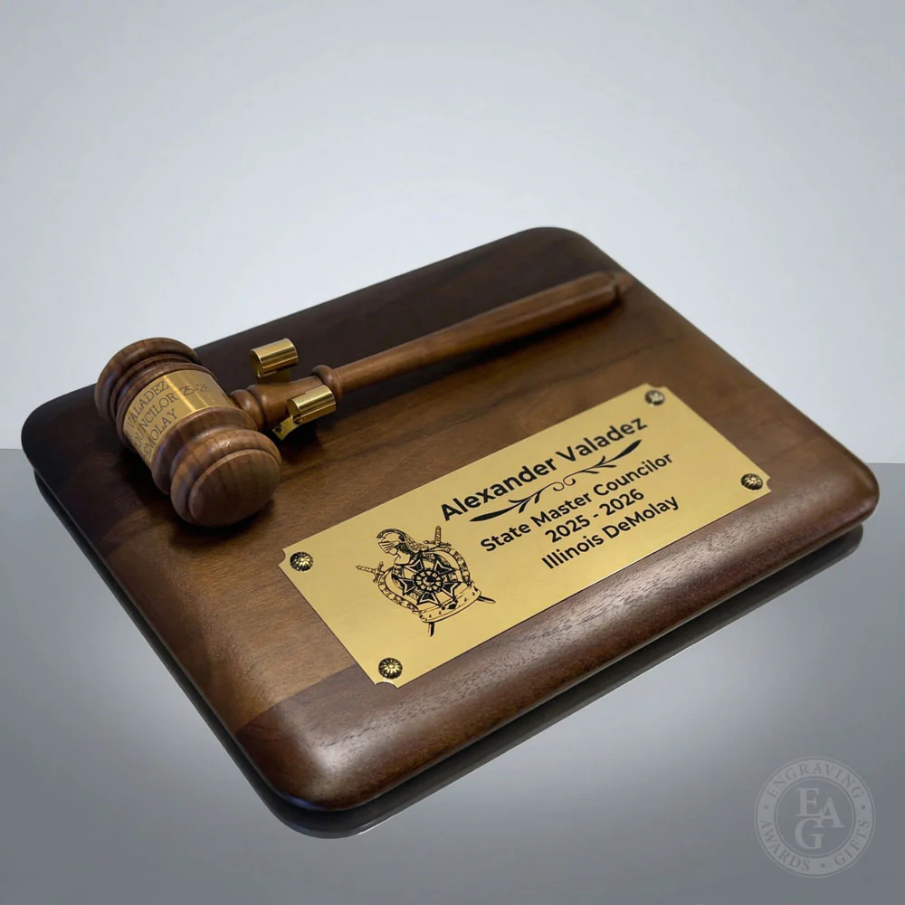 10" x 8" Genuine Walnut Gavel Plaque with Removable Gavel - Image 3