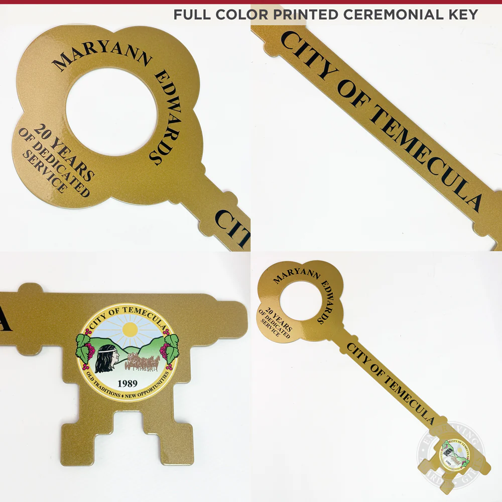 2 Foot Giant Ceremonial Key to the City - Gold Finish with Cut-Out Head - Image 11