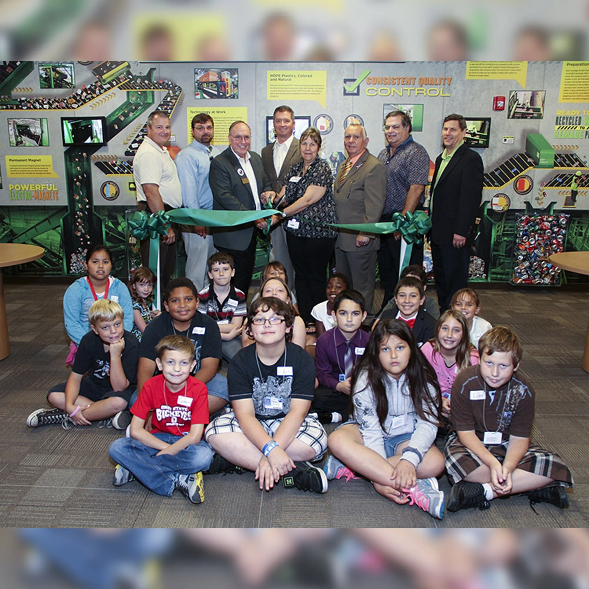 25" Green Ribbon Cutting Scissors with Silver Blades - Image 18