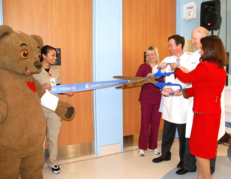 36" Blue Ribbon Cutting Scissors with Gold Blades - Image 19