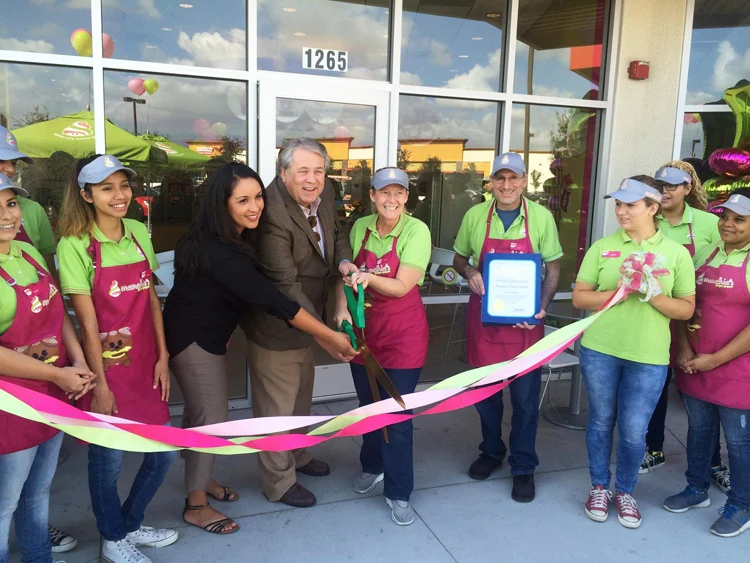 36" Green Ribbon Cutting Scissors with Gold Blades - Image 19