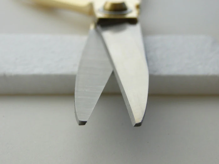 9-1/2" Gold Ceremonial Ribbon Cutting Scissors - Image 6