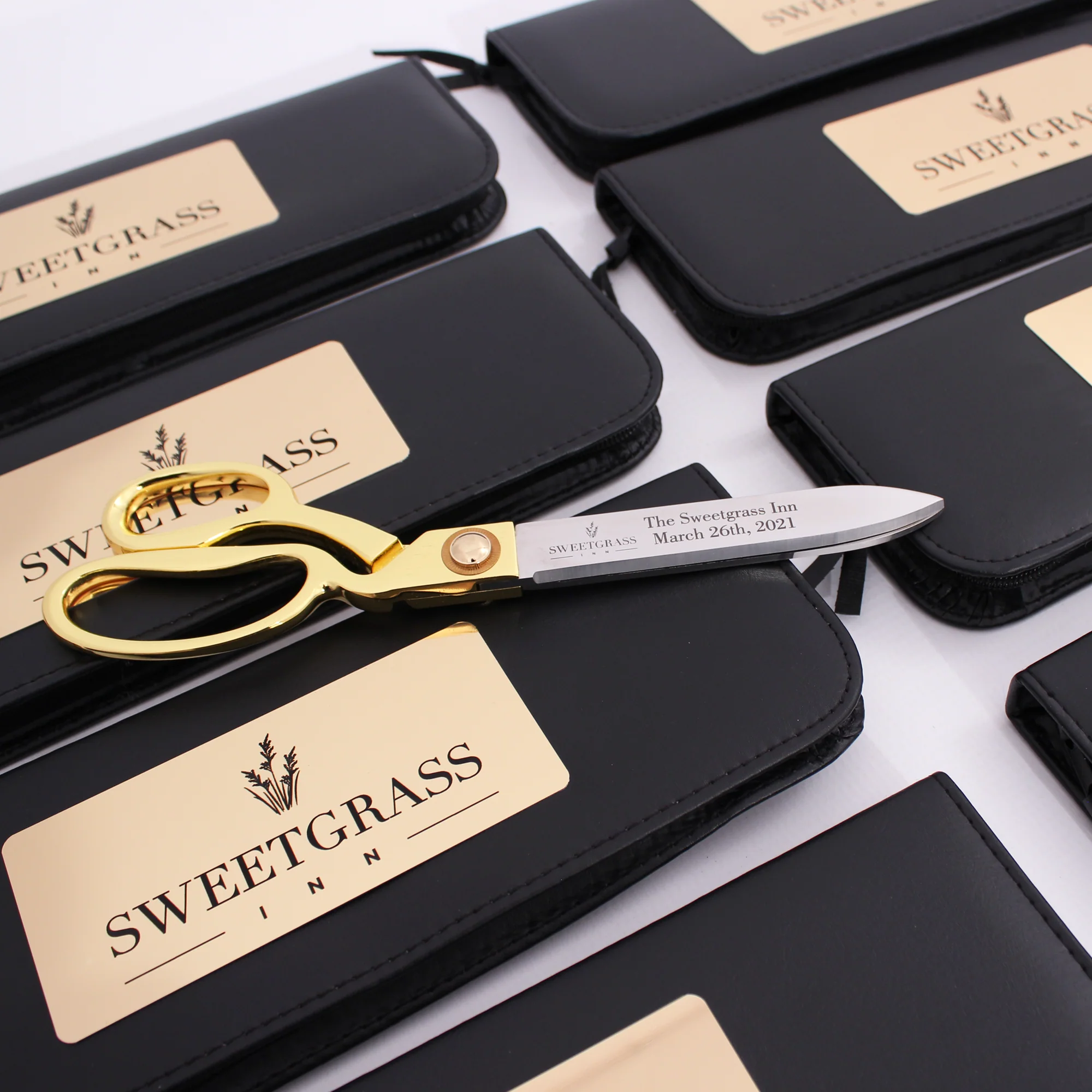 Black Presentation Case for 10-1/2" Scissors - Image 12