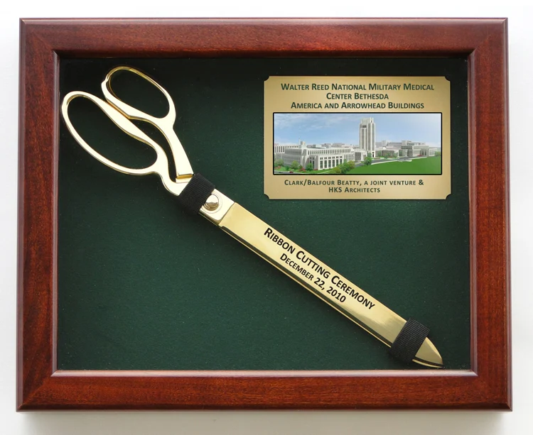 Display Case for 15" Gold Ceremonial Scissors - Image 2