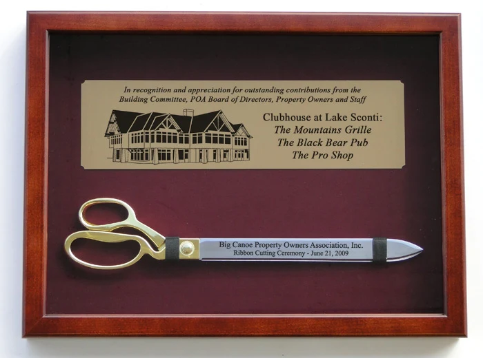 Display Case for 20" Ceremonial Scissors - Image 11