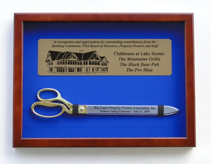 Display Case for 20" Ceremonial Scissors - Image 7