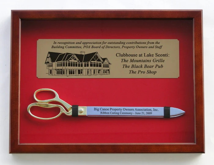 Display Case for 20" Ceremonial Scissors - Image 9