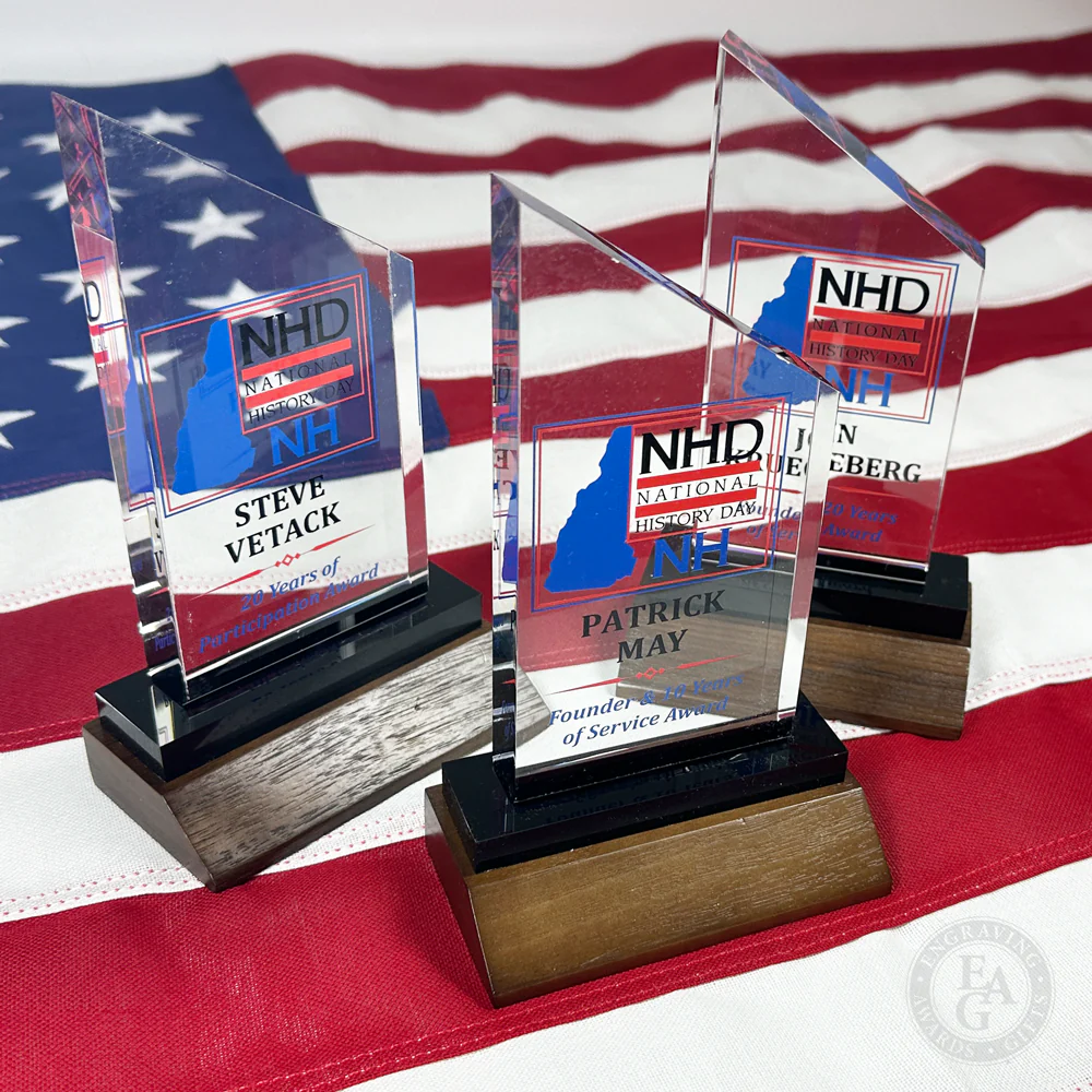 Peak Acrylic Award - Image 3