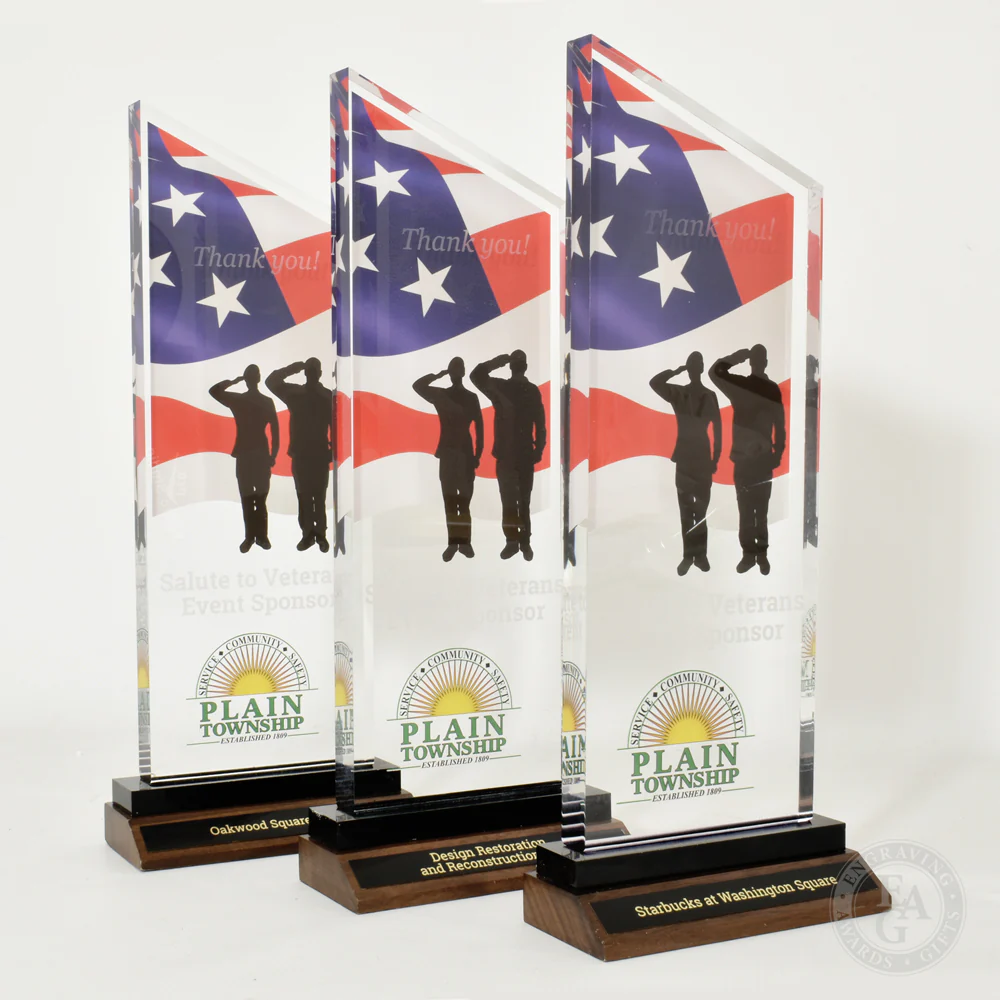 Peak Acrylic Award - Image 4